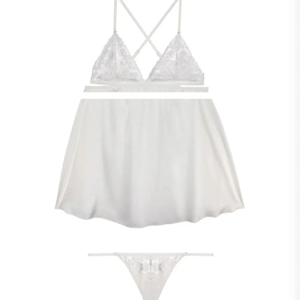 NEW Wolf & Whistle Lola Satin Babydoll Thong Set Sz 14 White‎ Chemise Lace NWT